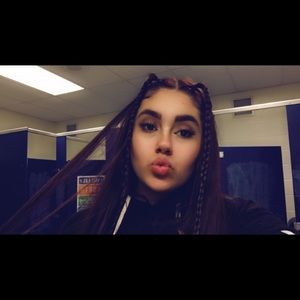 Meet your Posher, Breanna